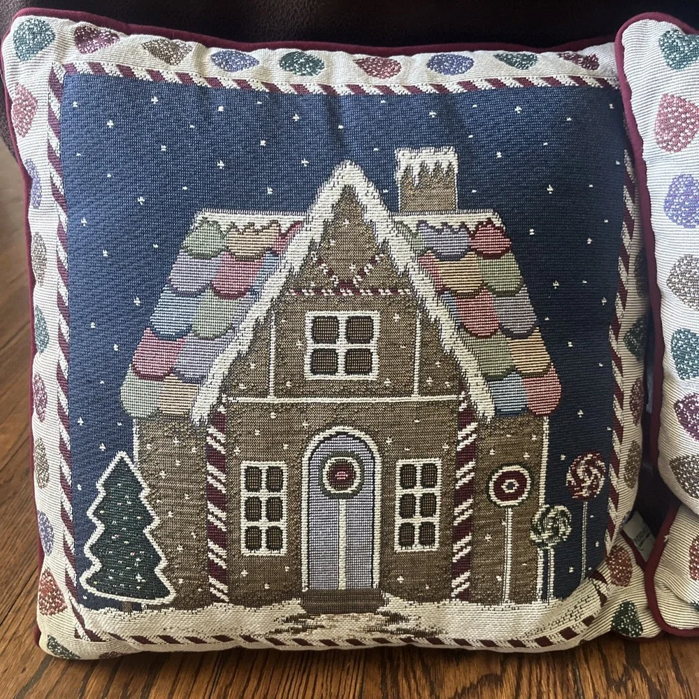 Lot Of 2 Riverdale Tapestry Pillows Gingerbread‎ House Gingerbread Man Gum Drop
